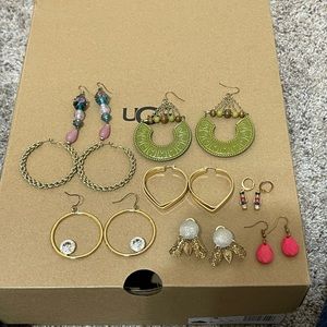 Bundle of earrings